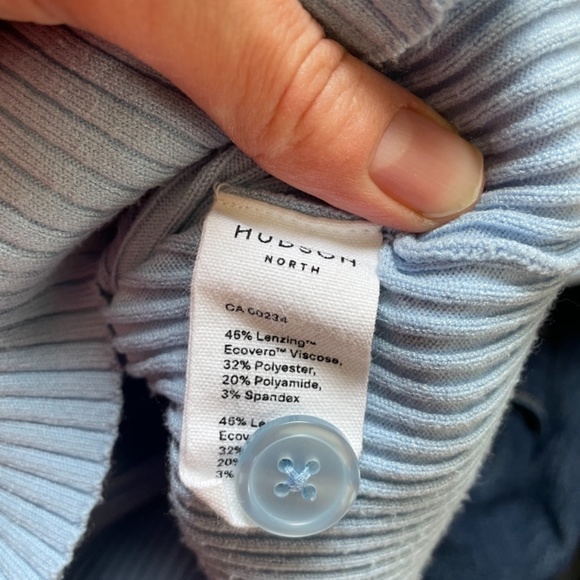 Hudson North Cardigan. Ladies size L. Baby Blue - Picture 5 of 5